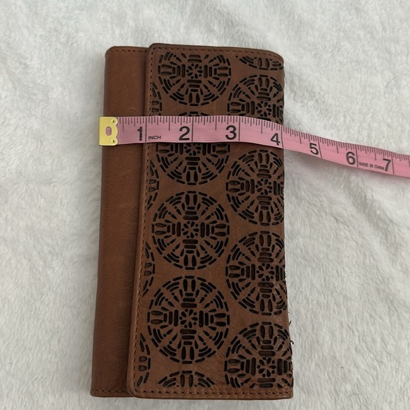 Women’s Bohemian Southwestern Inspired Brown Soft Leather Wallet Natural Fibers - Picture 7 of 7